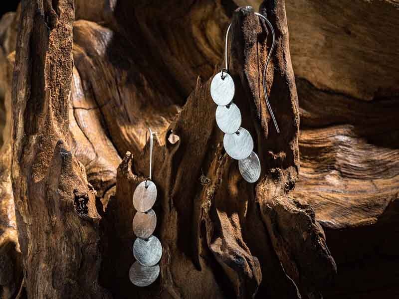 Set 1/ 3pcs Tiny Hammered Chandelier Dangles Circle Drop Earrings