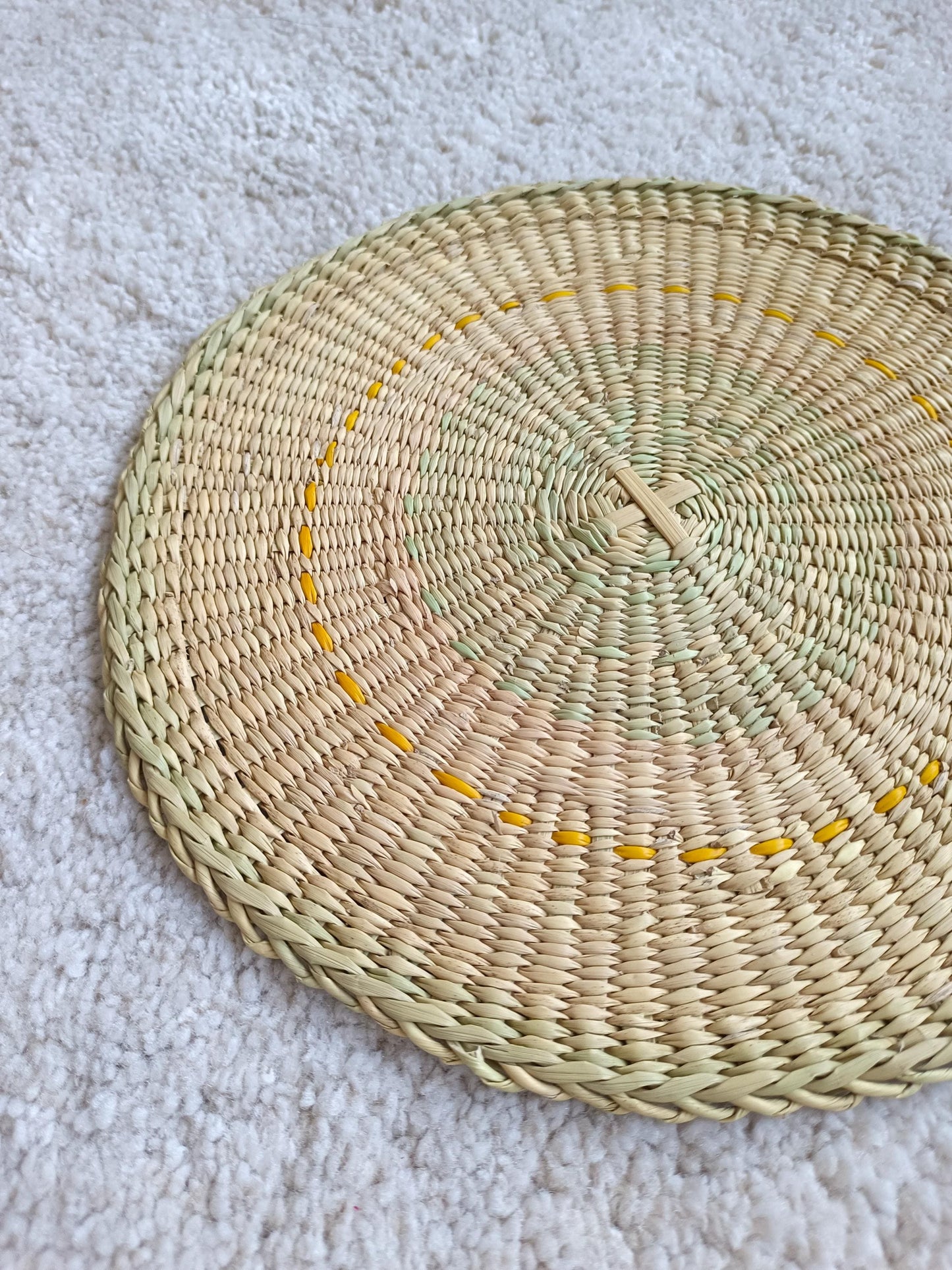 Set of 4/ 20 Round Handwoven Handmade Sedge Trivet 9"x9"- Natural and yellow