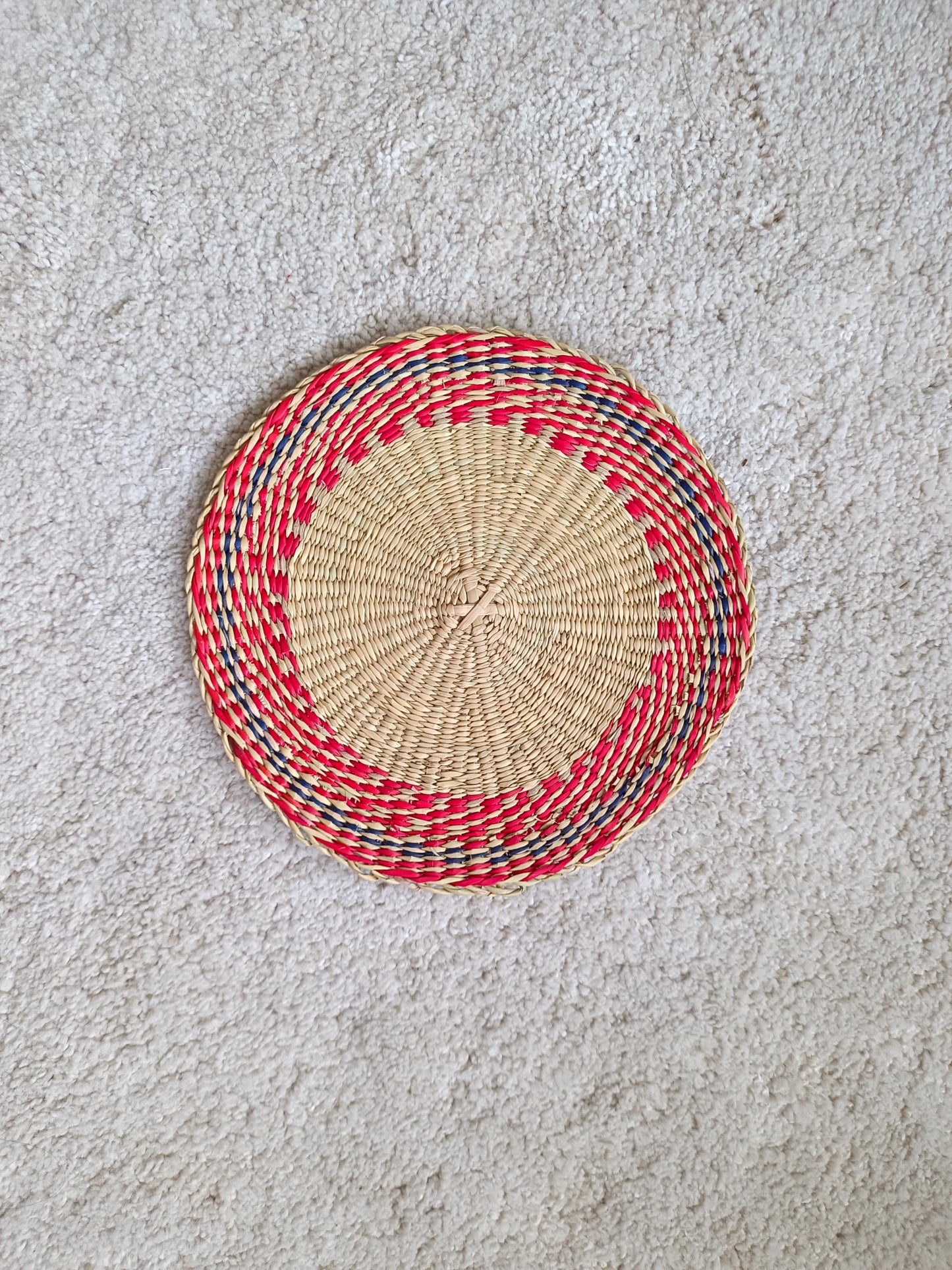 Set of 4/ 20 Round Handwoven Trivet/ Placemat 9"x9"- Natural and red