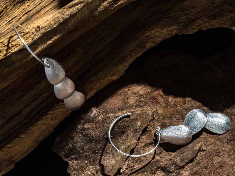 Set 1/ 3 pcs rain drop dangling silver earring